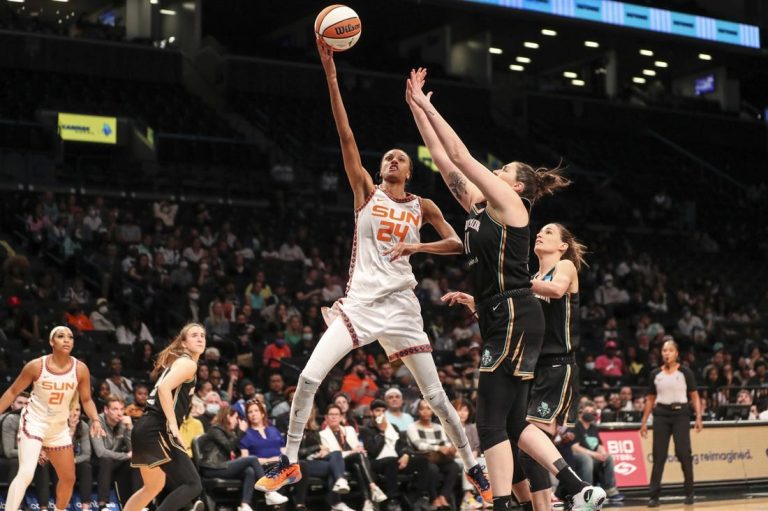 Sun aim to complete home-and-home sweep of Fever