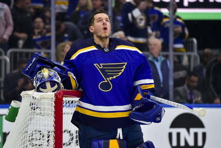 Blues G Jordan Binnington out for rest of series vs. Avs