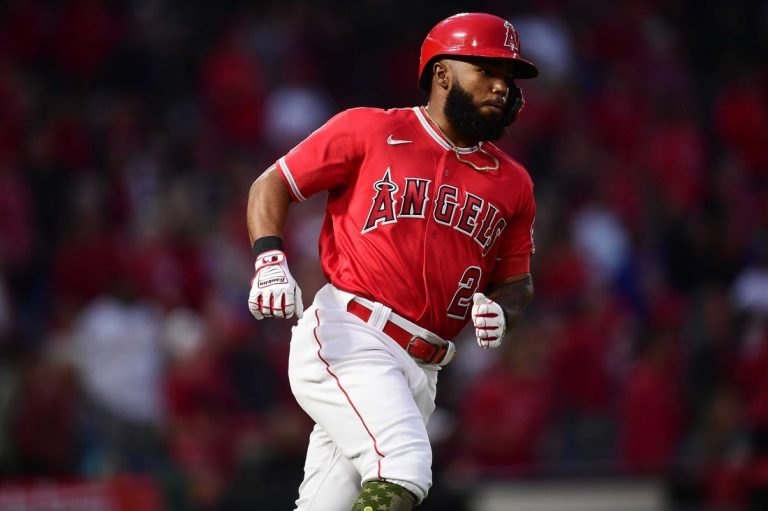 Angels hold on to beat A’s, snap 4-game skid