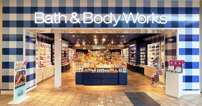 Bath & Body Works Cuts 2022 EPS Estimates, Shares Down 6%