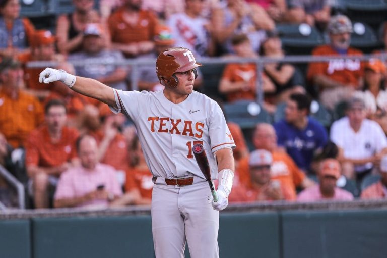 NCAABBL New co-favorite Texas generating most bets to win CWS