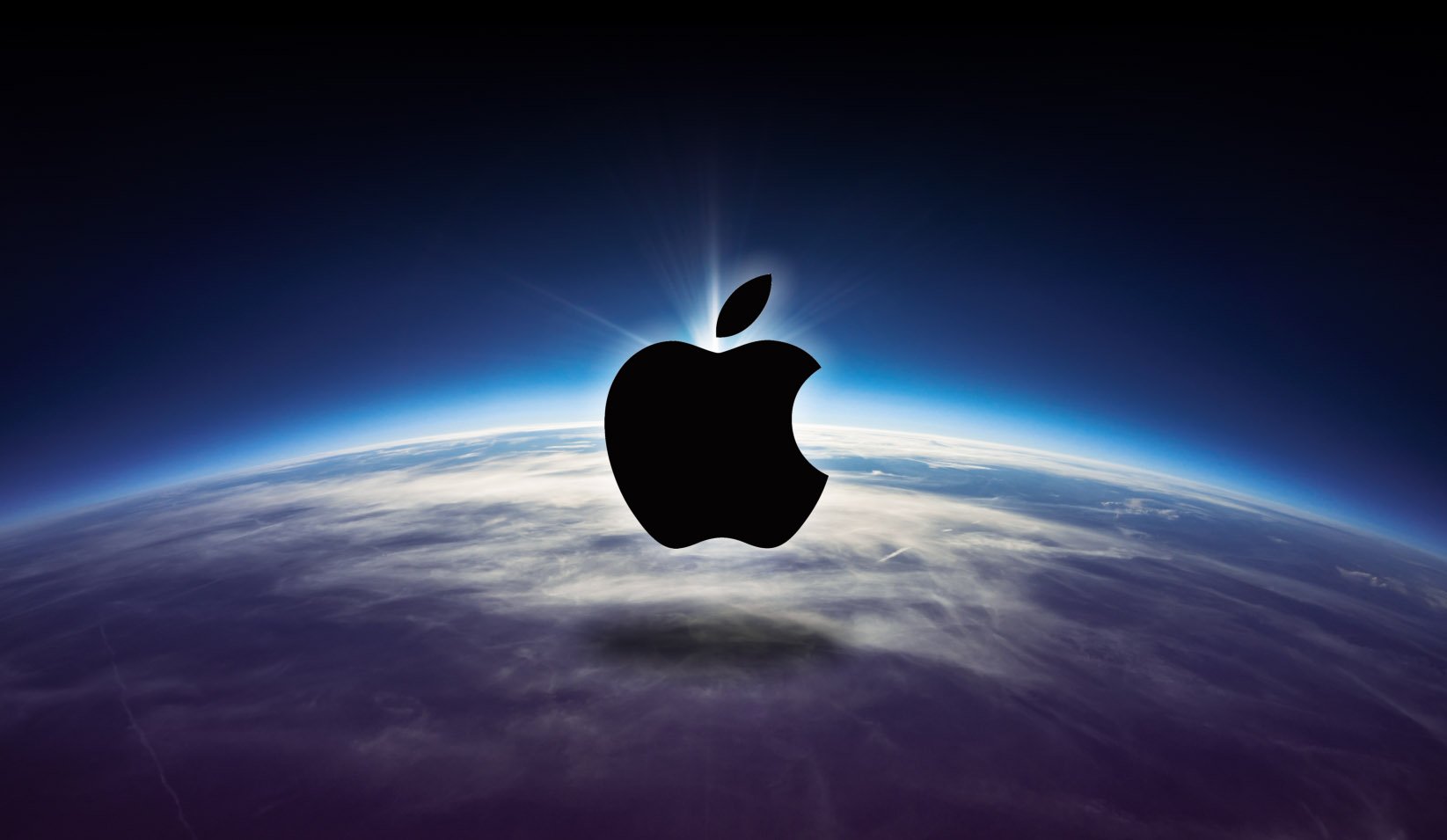 Apple Shares Surge 7 percent on Q4 Beat