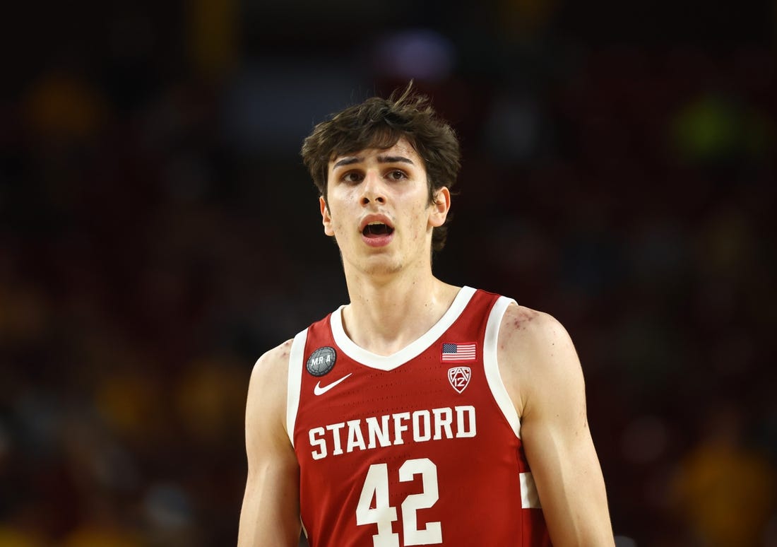 Michael Jones, Maxime Raynaud help Stanford outlast Pacific