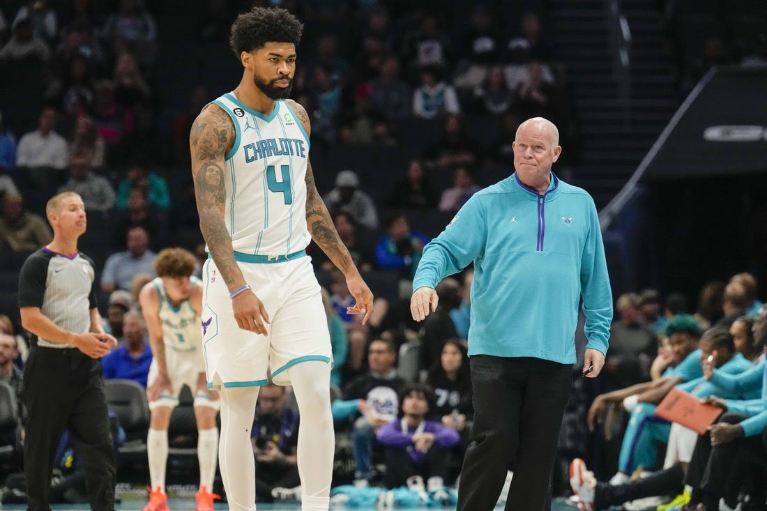 Cavaliers, Hornets out to snap losing streaks