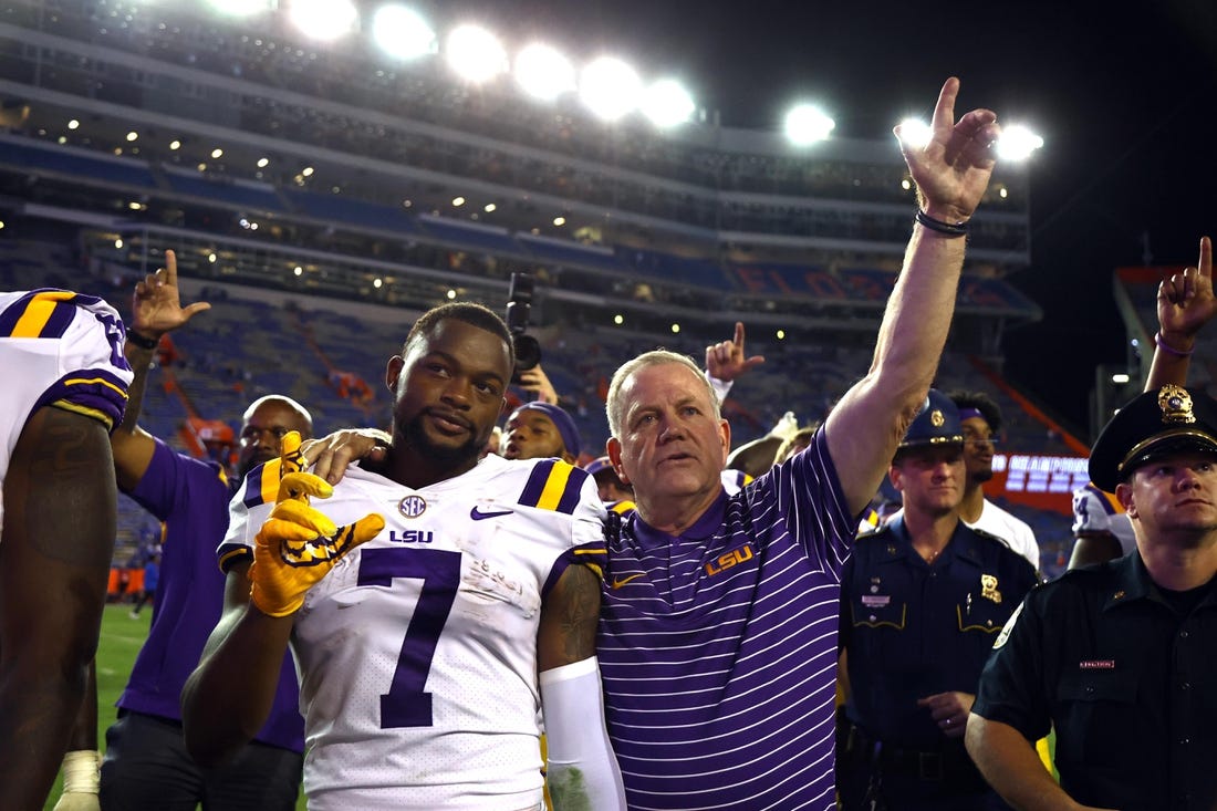 NCAAF News: LSU up to No. 5 as CFP rankings’ top four remain unchanged