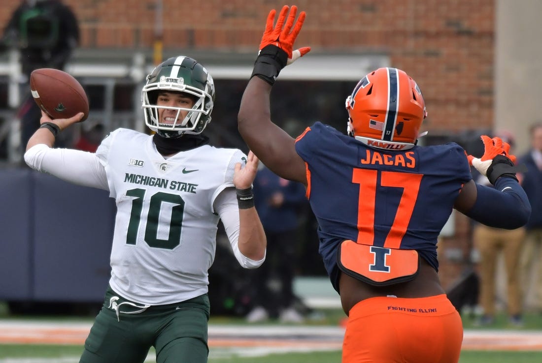 NCAAF News: Michigan State returns to win column with upset of Illinois