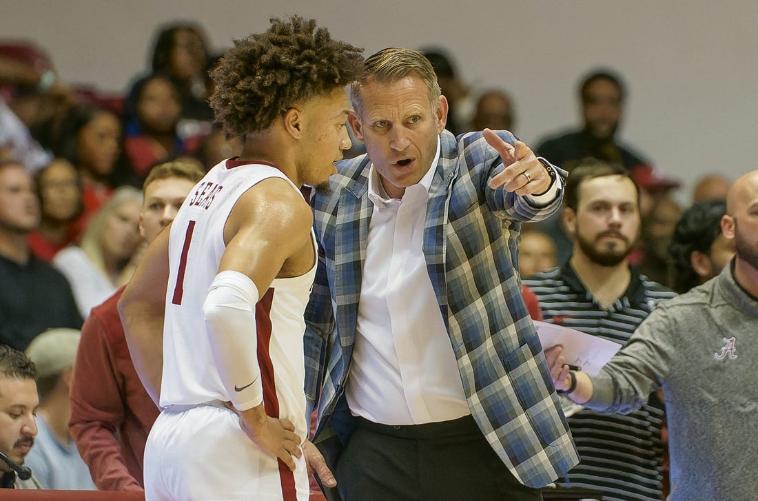 Mark Sears, Brandon Miller lead No. 20 Alabama past Liberty