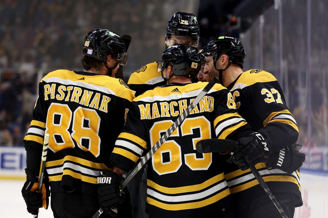 NHL News: Bruins put unbeaten home record on line vs. Canucks