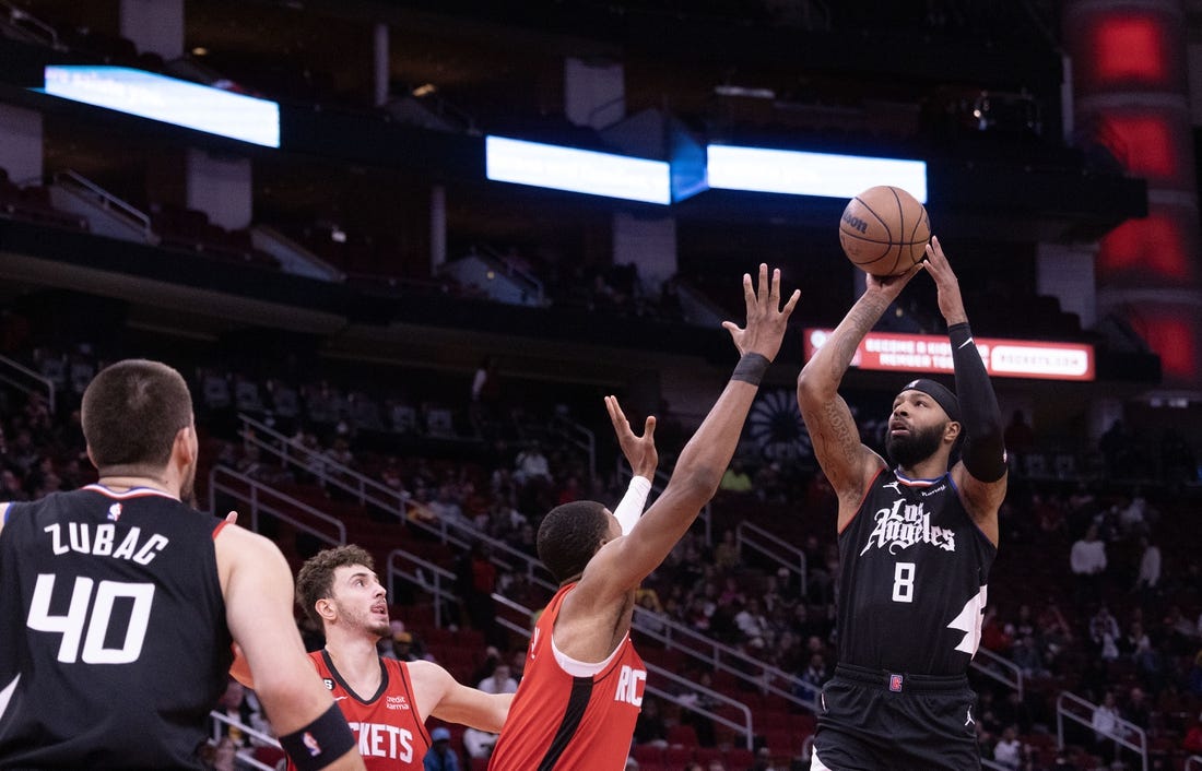 Paul George nets 22 to help Clippers roll past Rockets