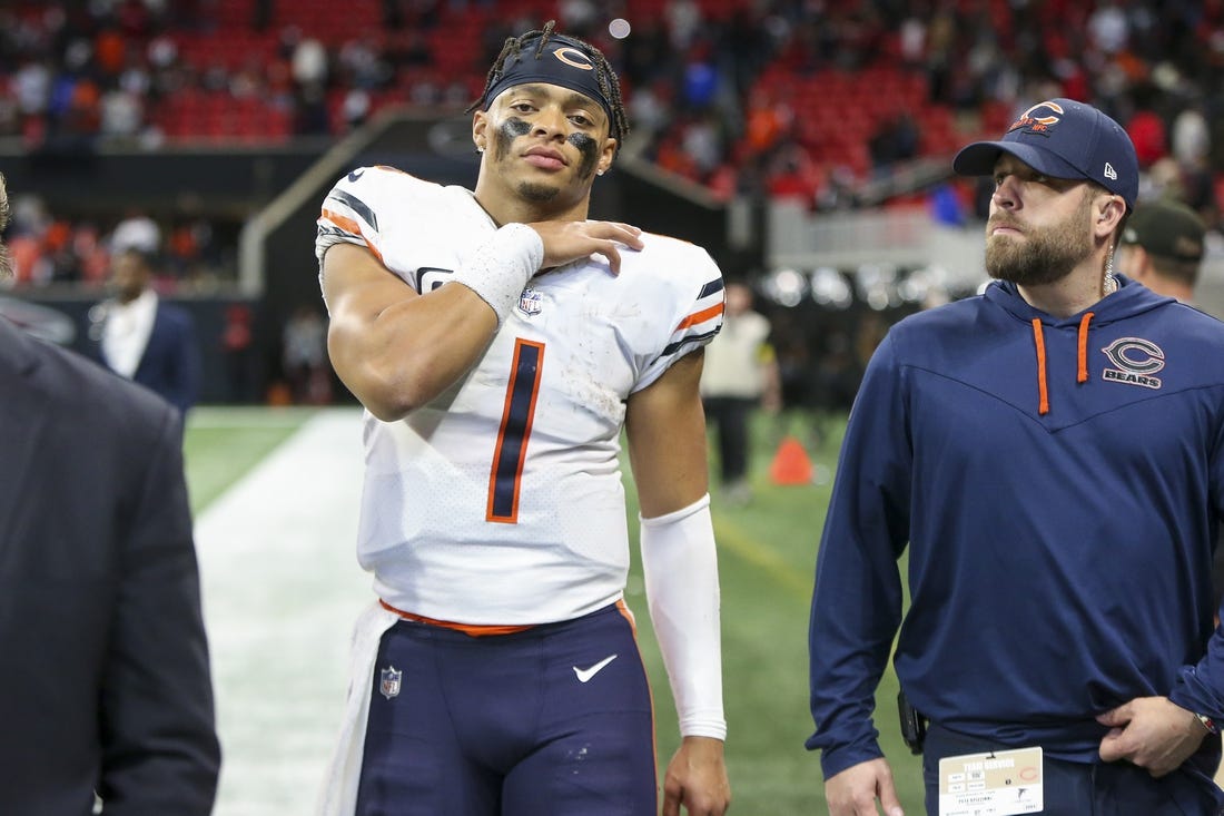 NFL News: Bears QB Justin Fields (shoulder) is OK, maybe, per coach