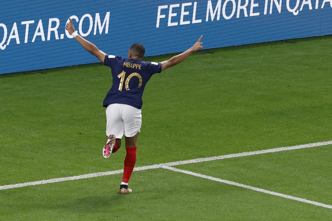 FIFA News: World Cup roundup: Defending champion France advances