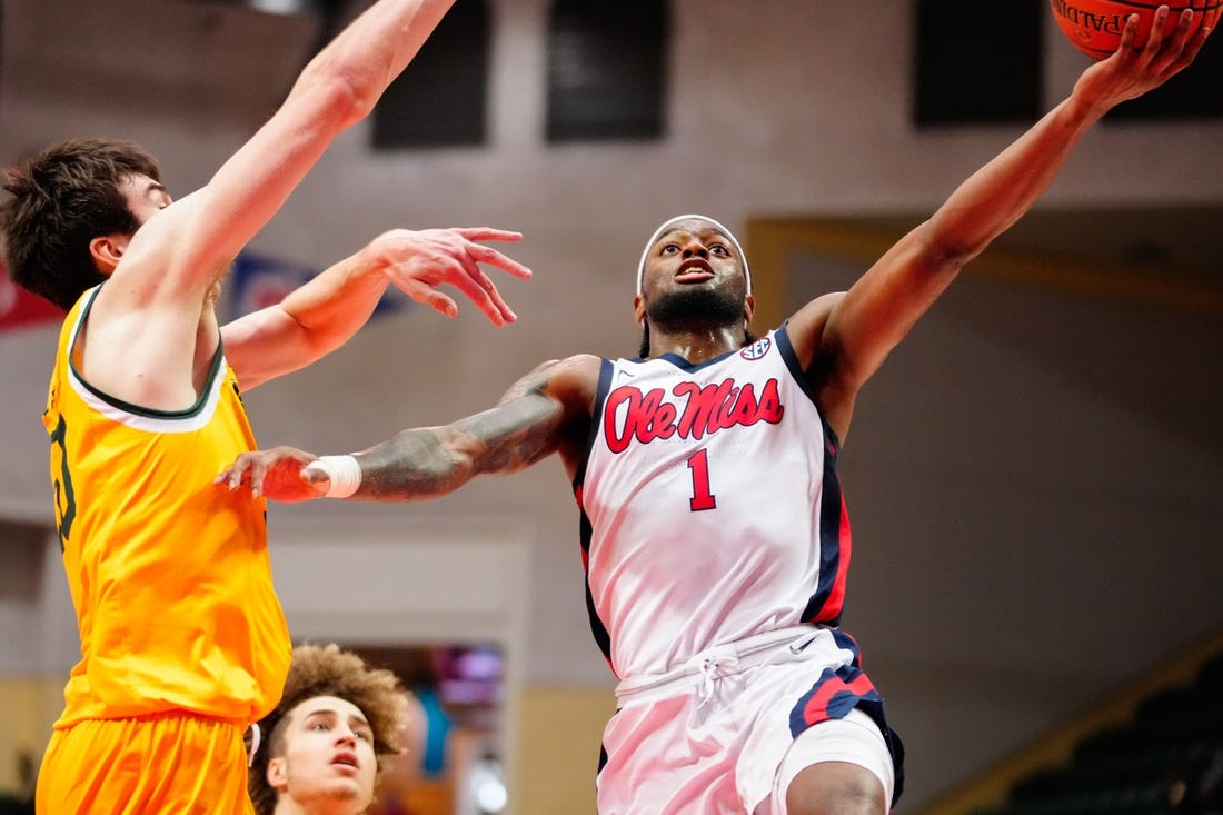 Ole Miss looks to keep unbeaten record intact vs. Oklahoma