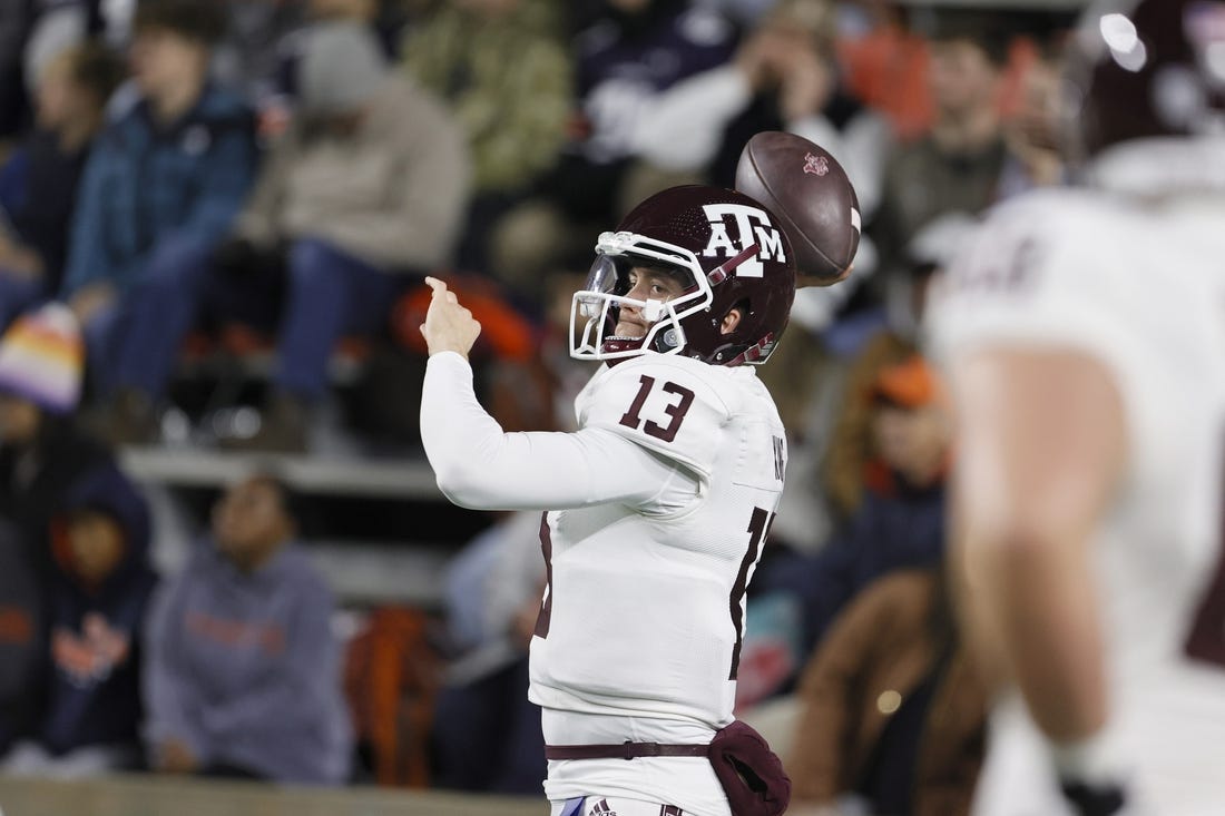 NCAAF News: Texas A&M QB Haynes King, CB Denver Harris to transfer