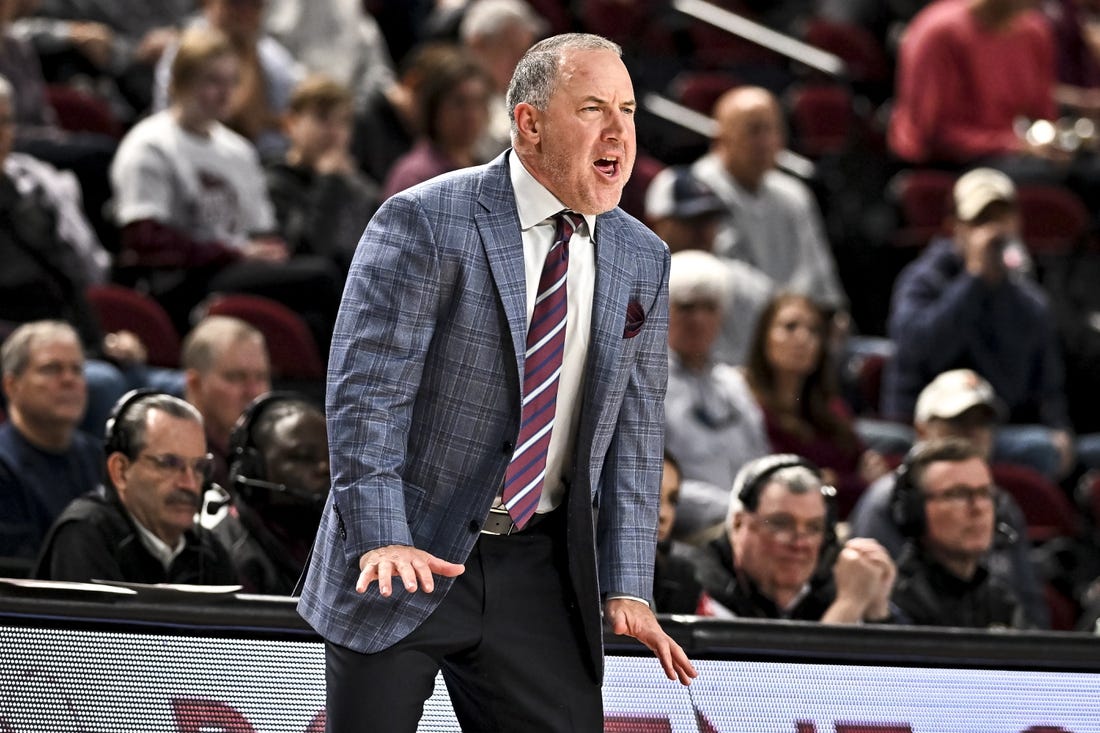 Texas A&M heats up after halftime to down Northwestern St.
