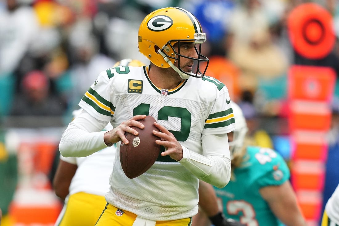 NFL News: Packers look to keep playoff dream alive vs. rival Vikings