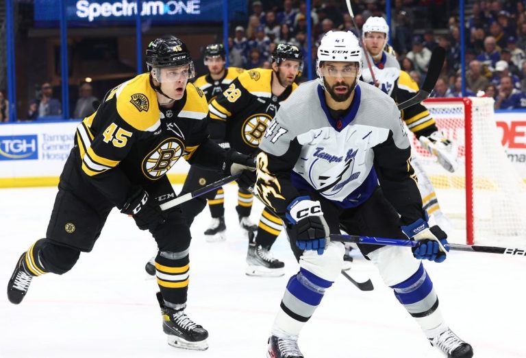 NHL News: Lightning extend home dominance, end Bruins’ latest streak NHL News: Lightning extend home dominance, end Bruins’ latest streak