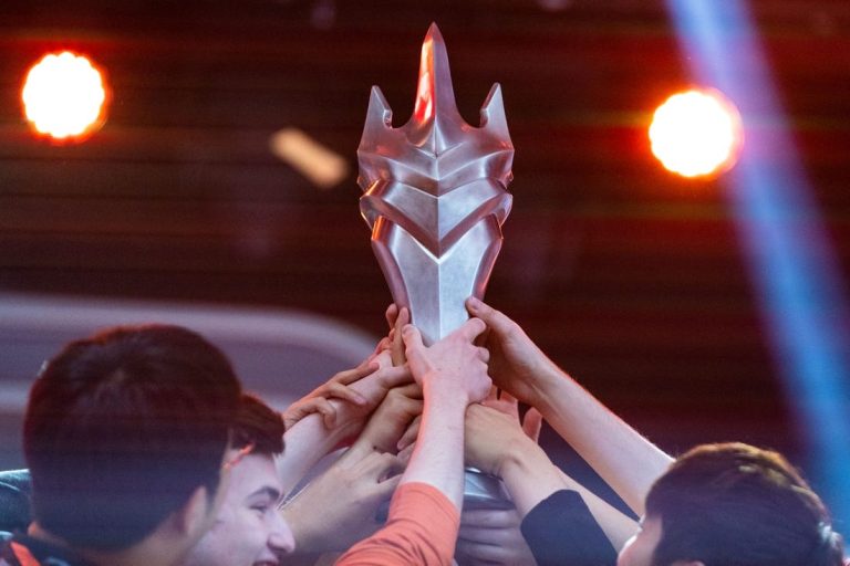 OVERWATCH News: OWL’s new season format open to lower-level teams