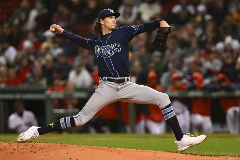 MLB News: Rays RHP Tyler Glasnow hurts oblique in bullpen session