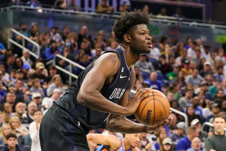 Magic send C Mo Bamba to Lakers for G Patrick Beverley, pick