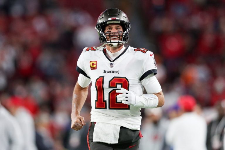 NFL News: Reports: Tom Brady files retirement papers, Bucs take $35M cap hit