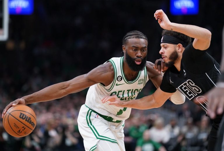 Report: Celtics G/F Jaylen Brown to miss time with facial fracture