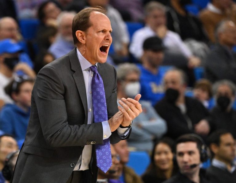 Washington St., Washington look to fix woes in rivalry clash