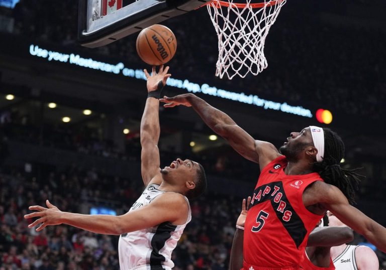 Raptors take down Spurs for 3rd straight win