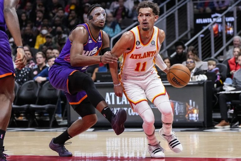 Trae Young, Hawks handle understaffed Suns