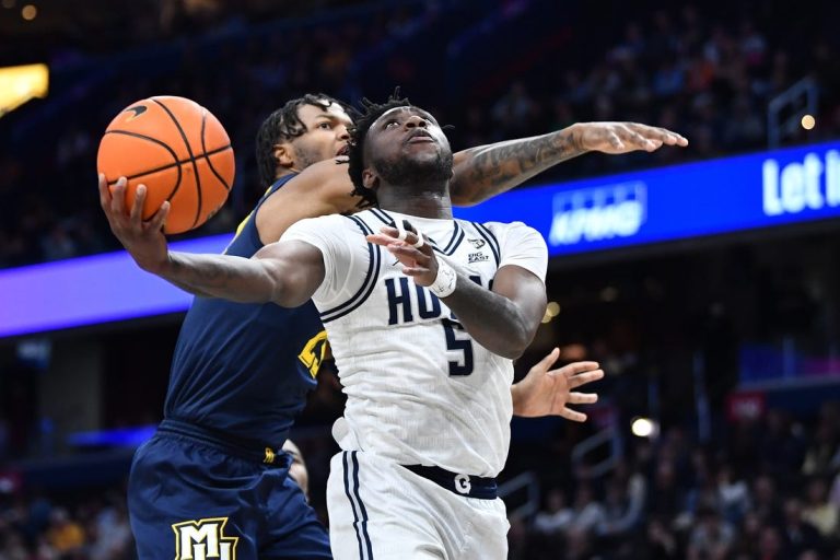 No. 10 Marquette sails past lowly Georgetown