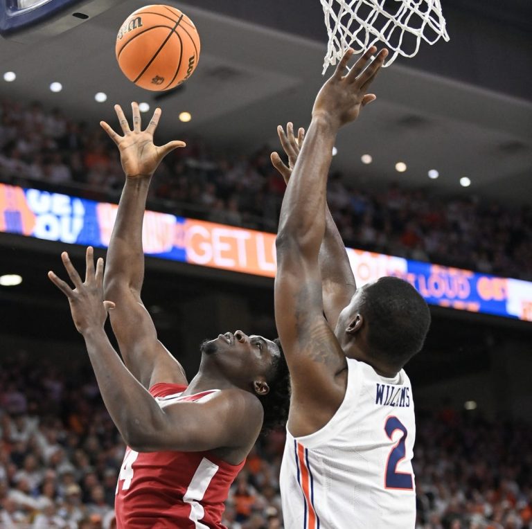 Rylan Griffen fuels No. 3 Alabama past Auburn