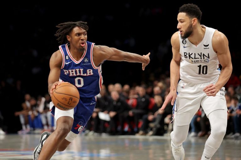 Joel Embiid rallies 76ers past Nets 101-98