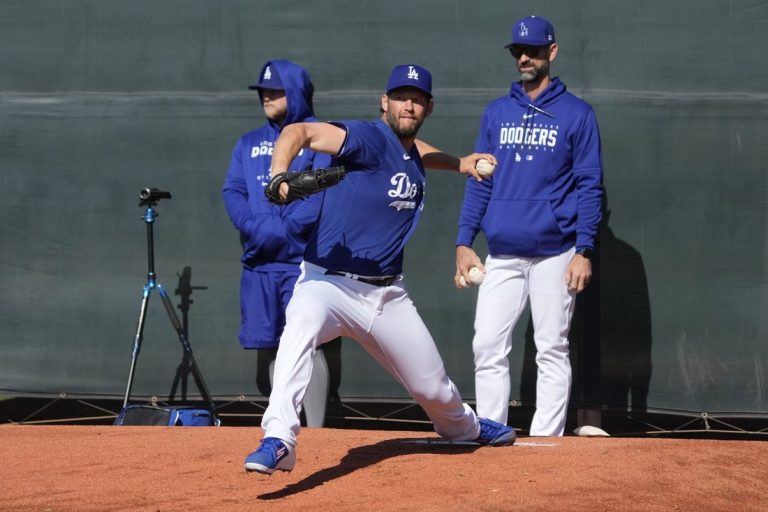 MLB News: Clayton Kershaw out of World Baseball Classic