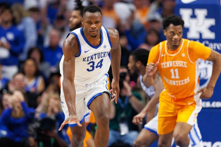 Eyeing NCAA Tournament berth, Kentucky out to sweep Florida