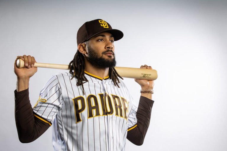 MLB News: Padres OF Fernando Tatis Jr. set for first game since 2021