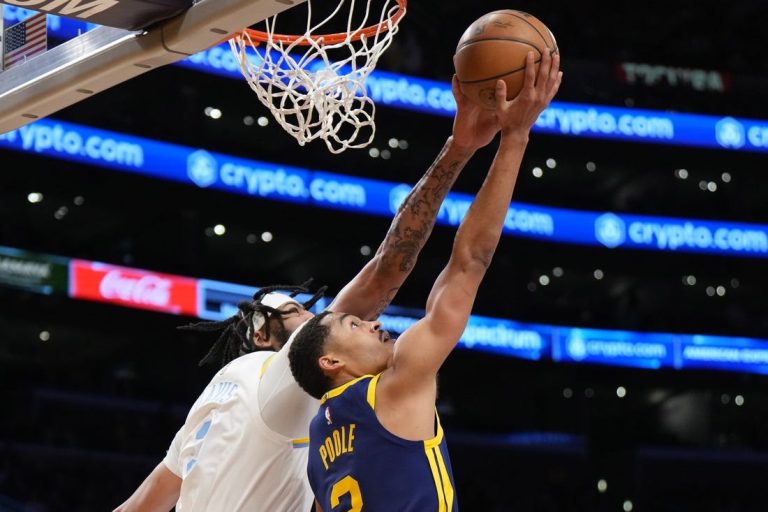 New-look Lakers take down Warriors again