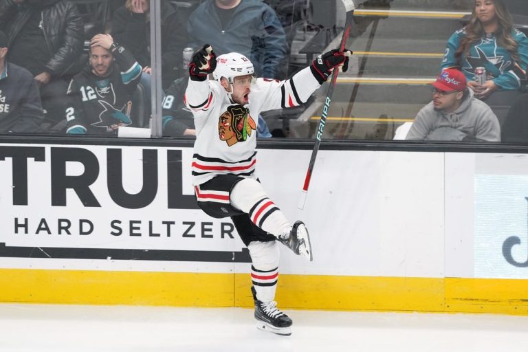 NHL News: Blackhawks look to continue recent hot streak, visit Ducks