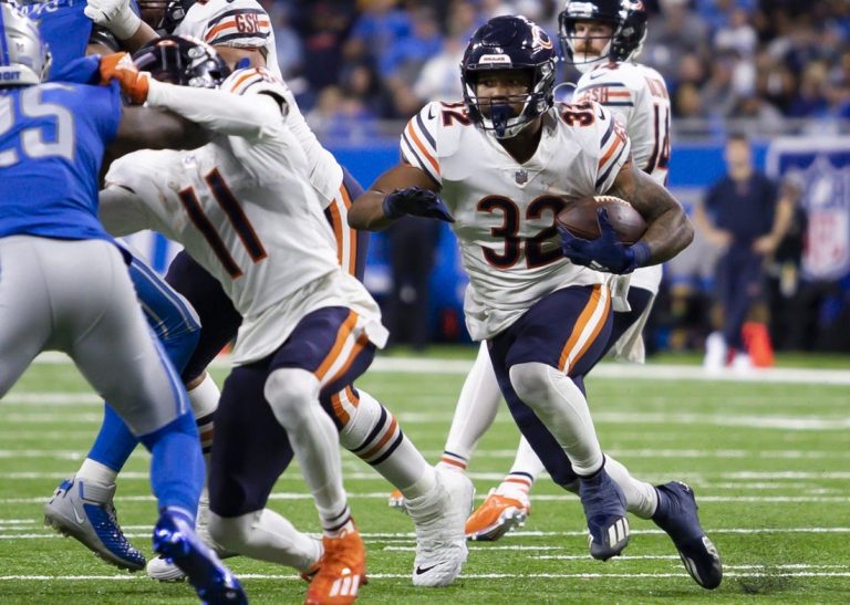 NFL News: Reports: RB dominoes fall with David Montgomery leaving Bears for Lions