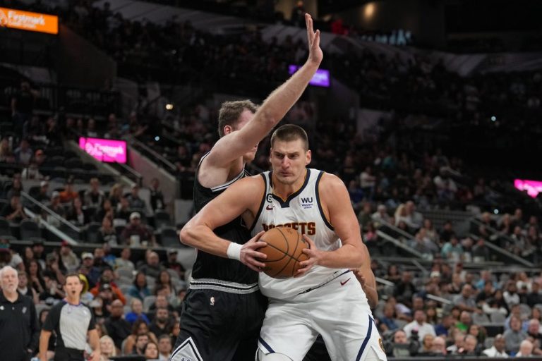 Chasing NBA’s top seed, Nuggets square off with Spurs