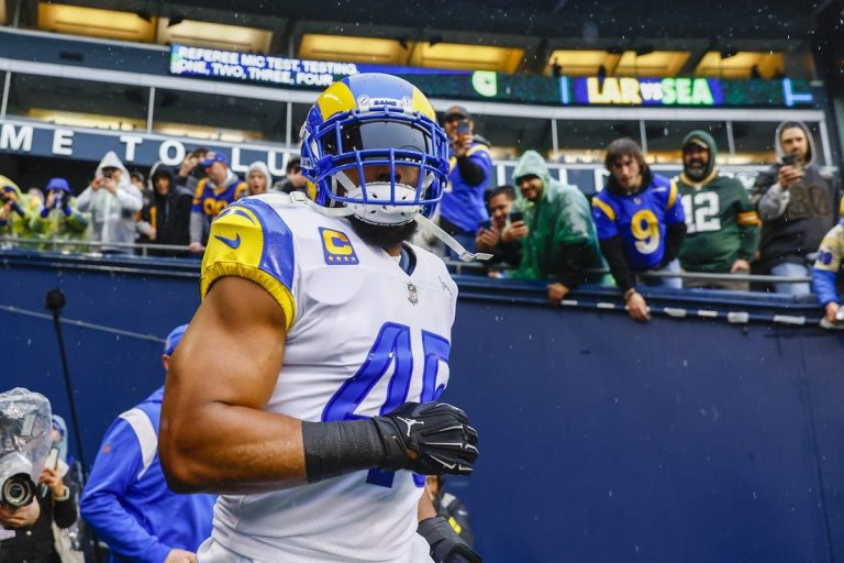 NFL News: LB Bobby Wagner: ‘Glad to be back in Seattle’