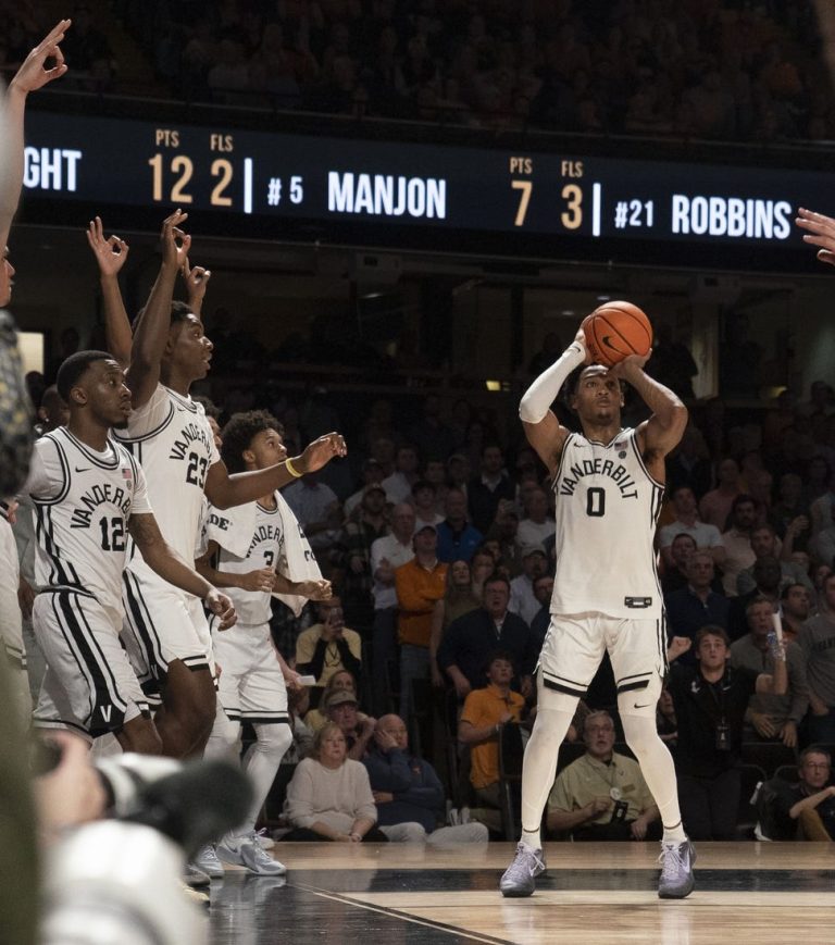 Vanderbilt G Tyrin Lawrence declares for draft, retains eligibility