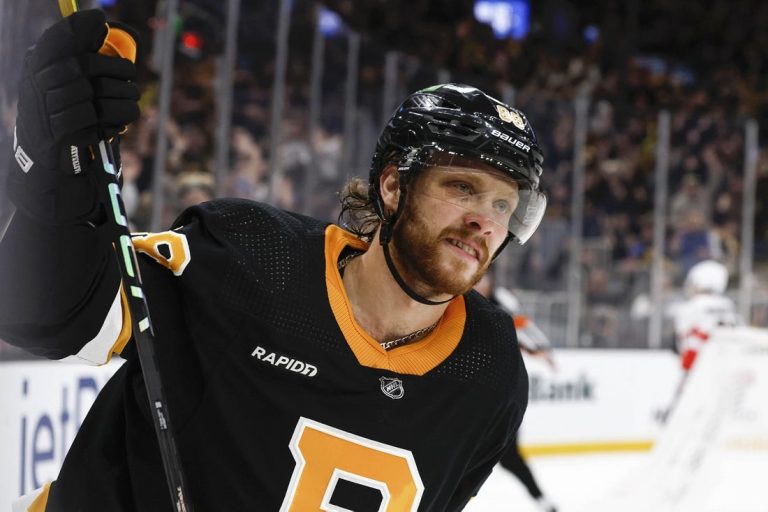 NHL News: Bruins nip Senators, run win streak to four