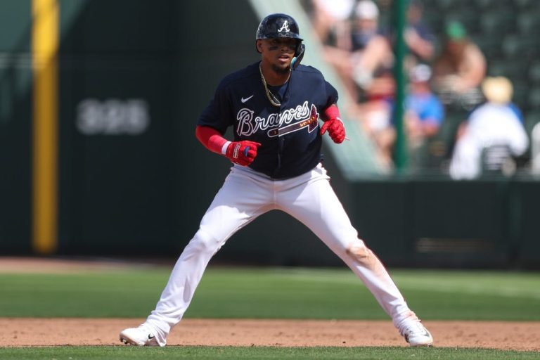MLB News: Braves reach 3-year extension with SS Orlando Arcia