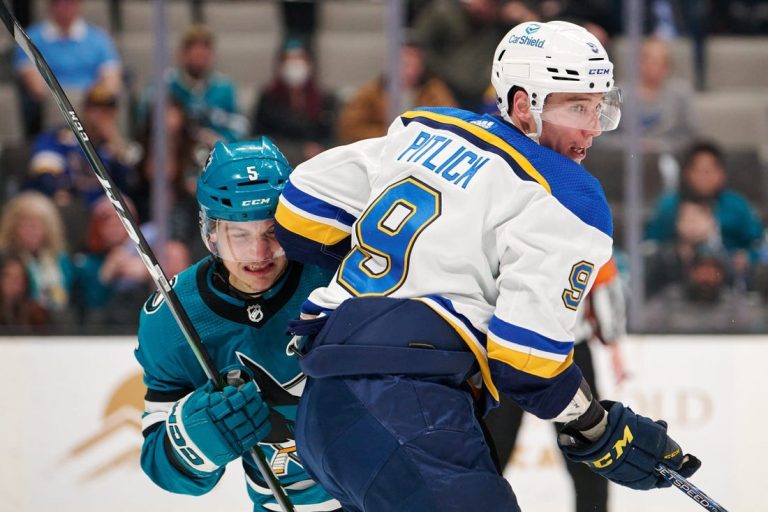 NHL News: Blues erase early deficit, dump Sharks
