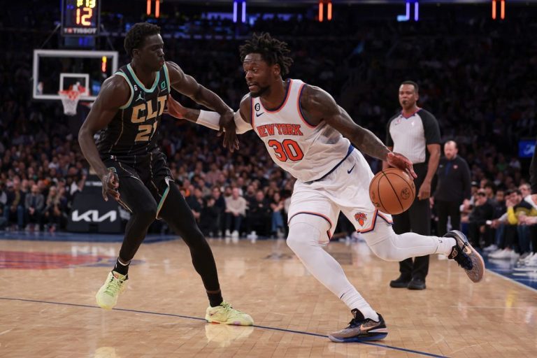Knicks look to begin new win streak vs. surging Kings
