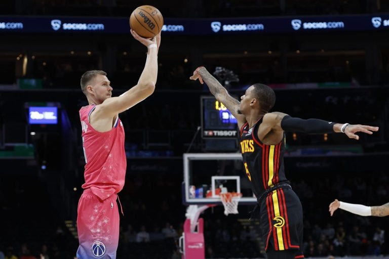 Hawks strive for two-game sweep of Wizards