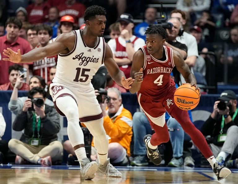 No. 18 Texas A&M faces Vandy, eyes return to SEC title game