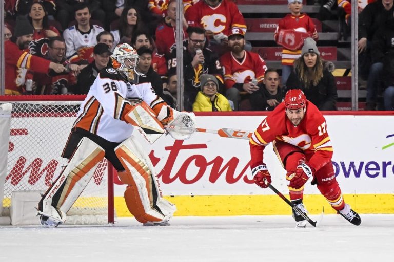 NHL News: Eyeing postseason, Senators and Flames aim to regroup