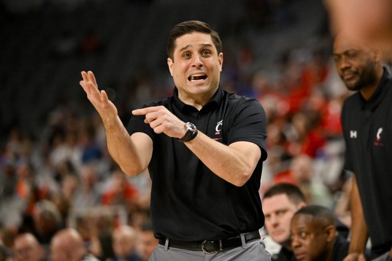 Cincinnati tops Virginia Tech in NIT opener