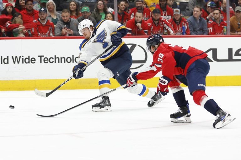NHL News: Sammy Blais’ first 2-goal game sends Blues past Caps