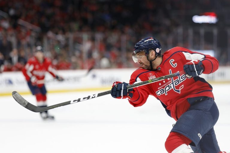 NHL News: Alex Ovechkin breaks Wayne Gretzky record for most 40-goal seasons